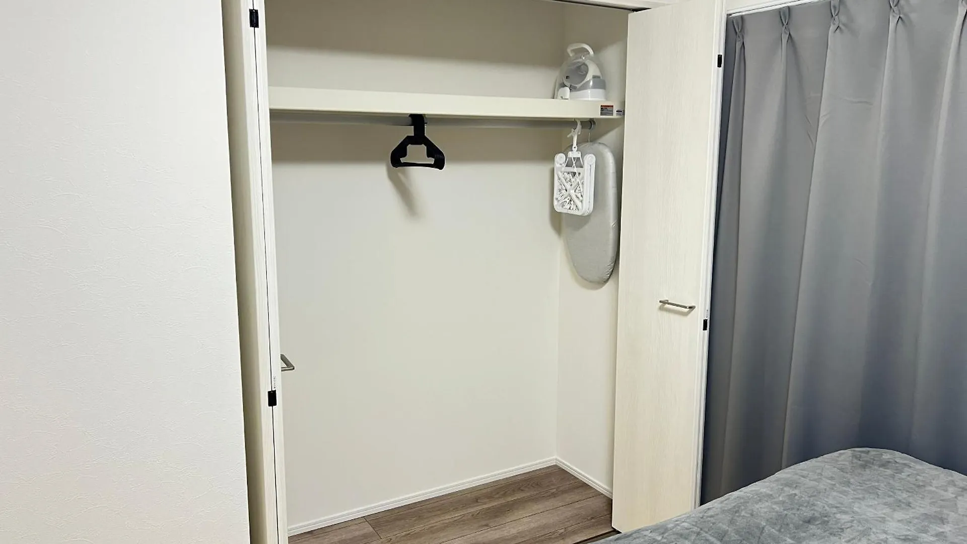 Ikebukuro Area R22 Kamiike Apartment Tokyo