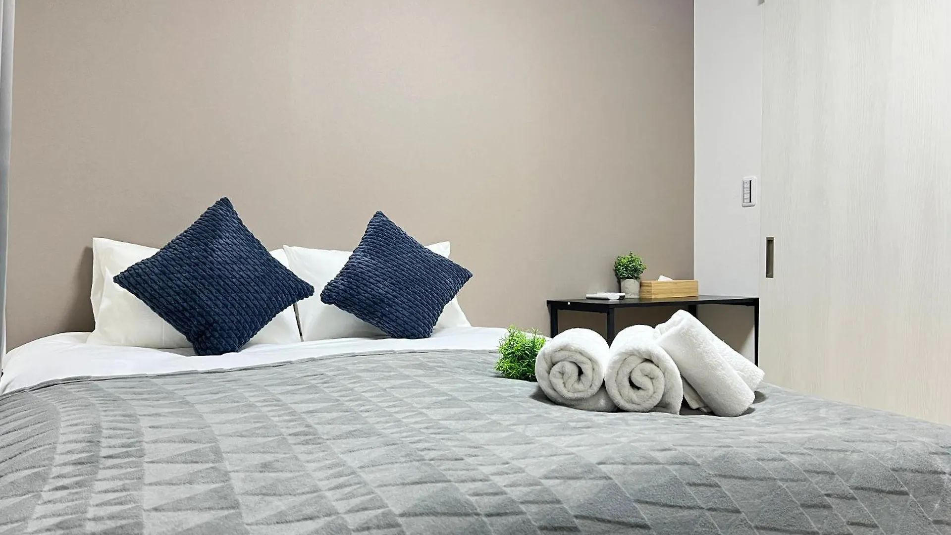 Ikebukuro Area R22 Kamiike Apartment Tokyo